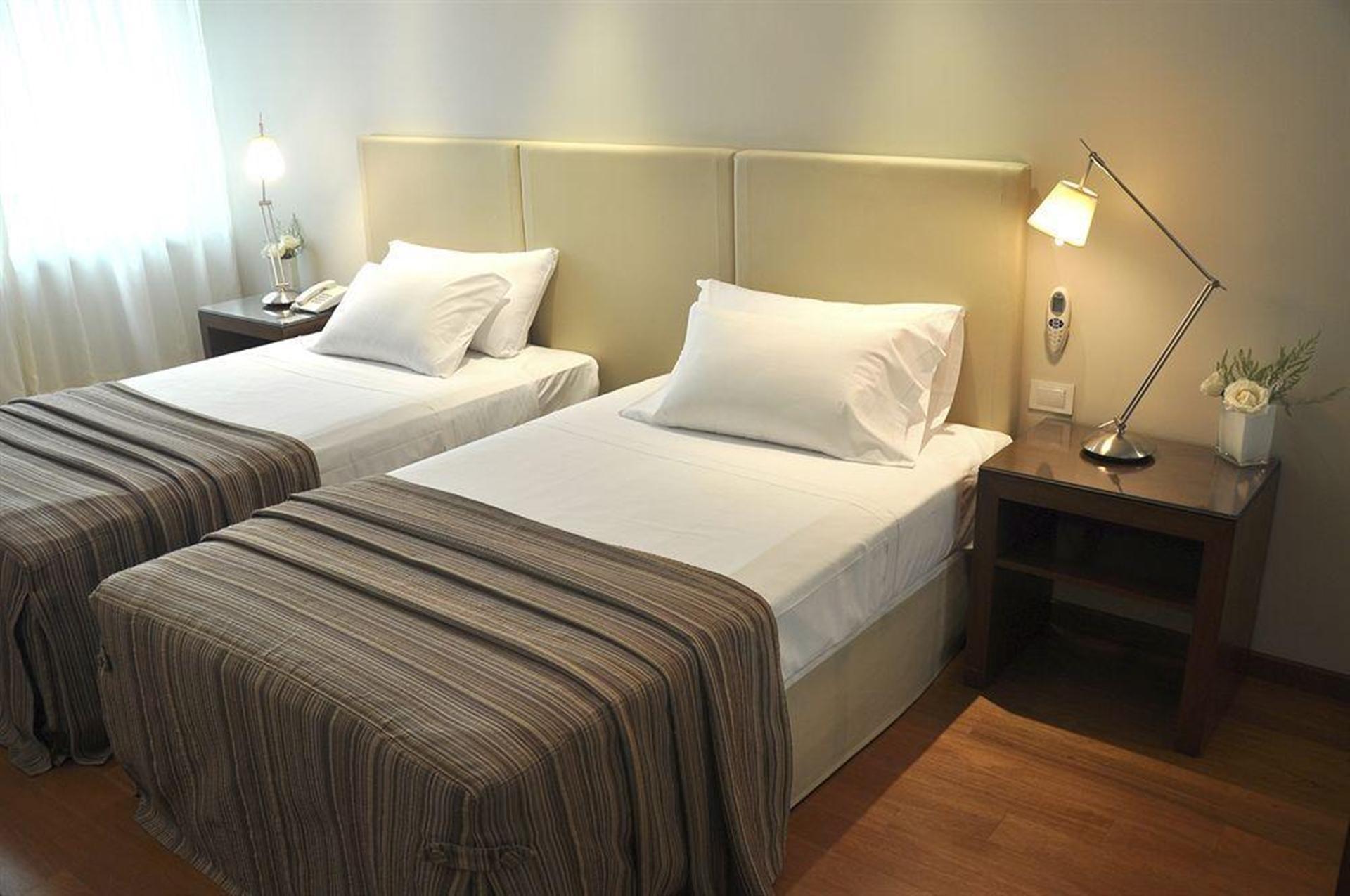 Hotel Solans Presidente Rosario Eksteriør billede